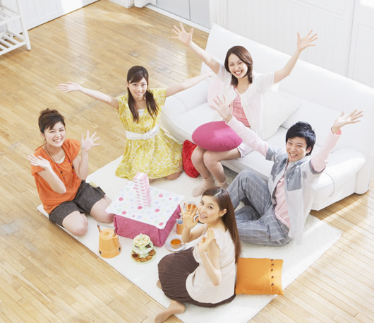 出会いコミュニティ 友達の輪イメージ